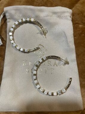 Kendra Scott Yellow Rose Ember Hoop Gold and White Howlite Earrings